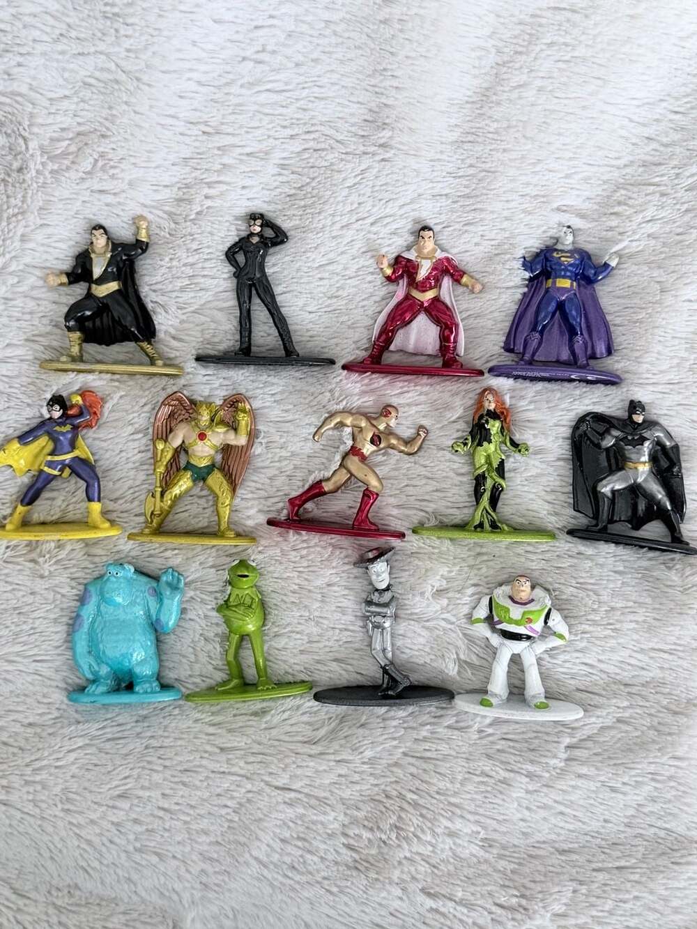 Lot of 13 Jada Toys Nano Metalfigs DC Comics and Disney Pixar Die-Cast Mini Figu